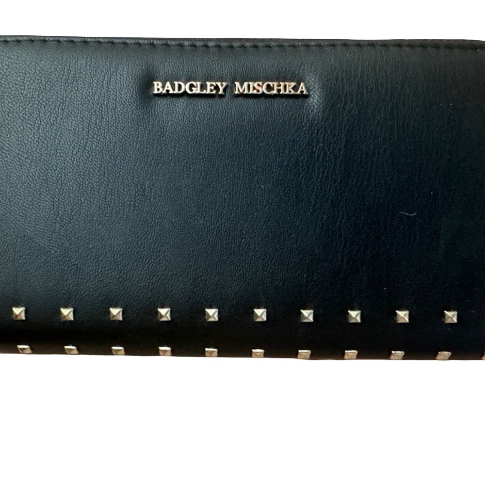 NWT Badgley Mischka Black Wallet with Gold Accents NWT
